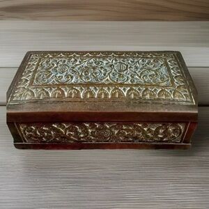 Antique REPOUSSÉ Hand Embossed Brass Trinket Box Elephant Art Nouveau Patina